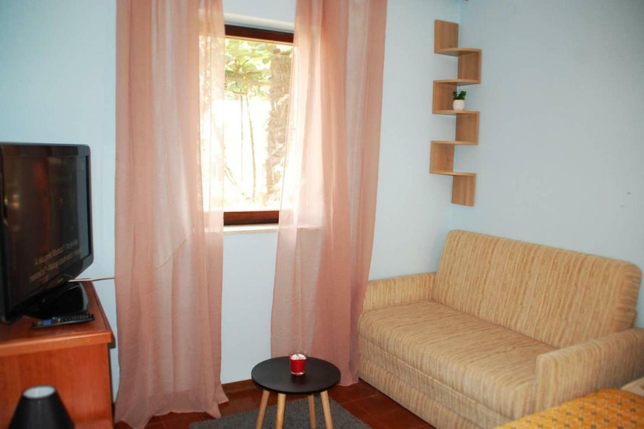 Studio Apartman Ziganto Ičići Εξωτερικό φωτογραφία